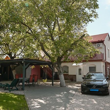 Apartmán Alsooers Pagony Exteriér fotografie