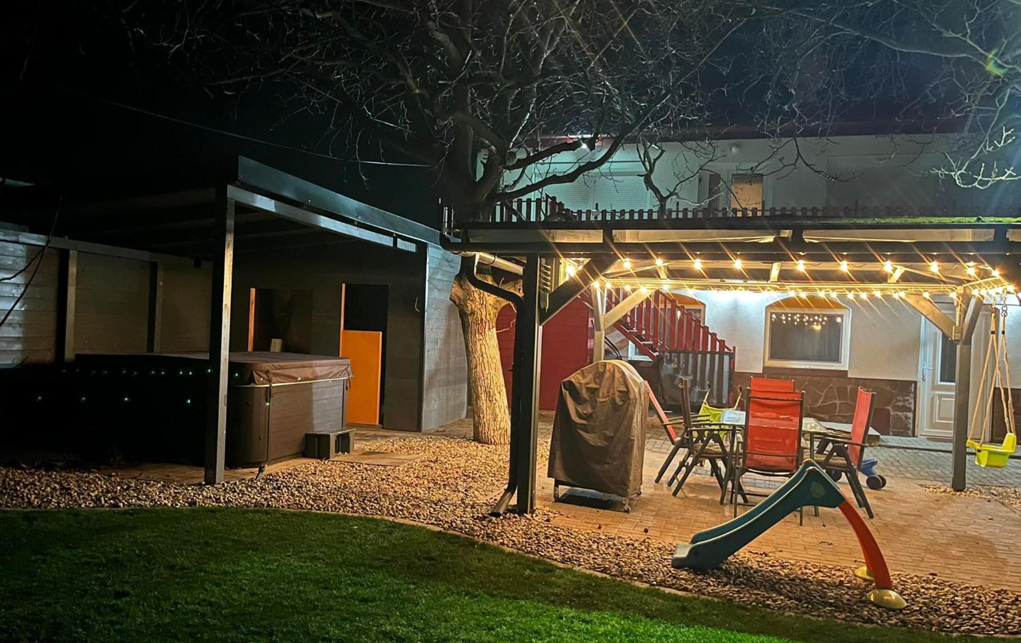 Apartmán Alsooers Pagony Exteriér fotografie